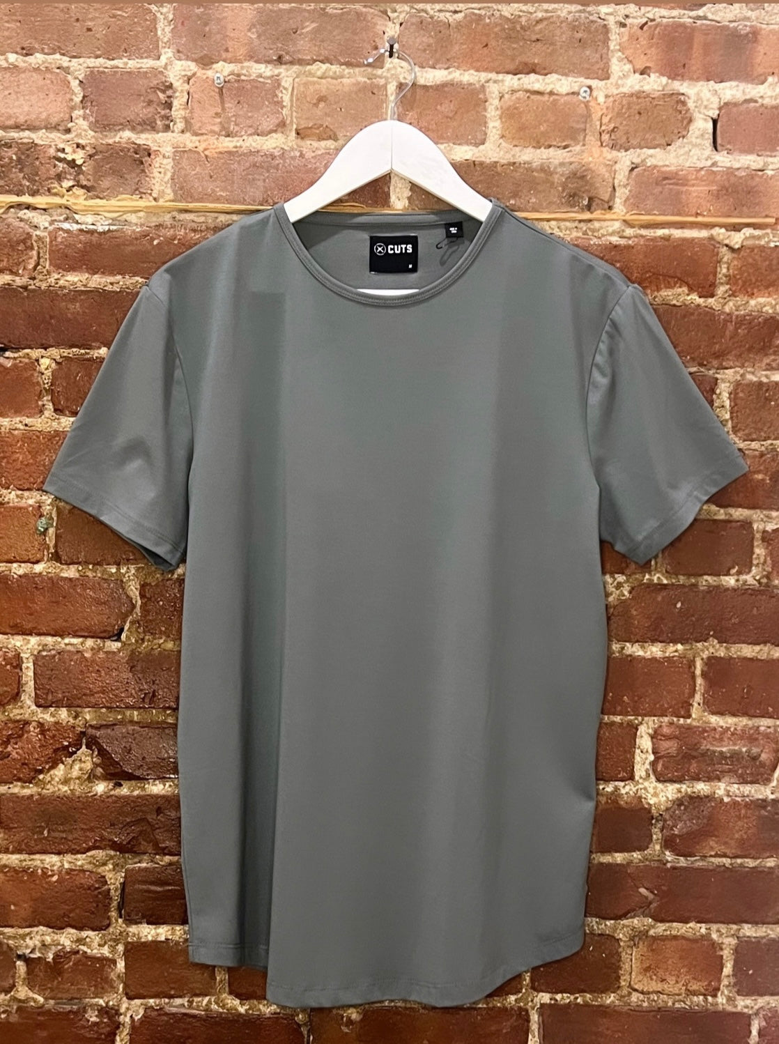 CUTS Olive Curve-Hem Tee