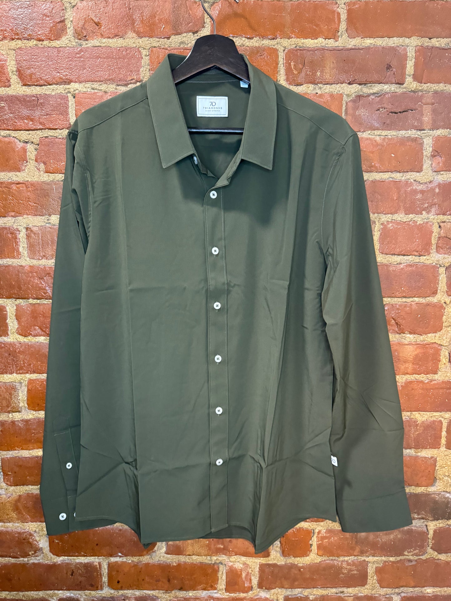 7 Diamonds Men's Long Sleeve Olive Green Button-Up Shirt