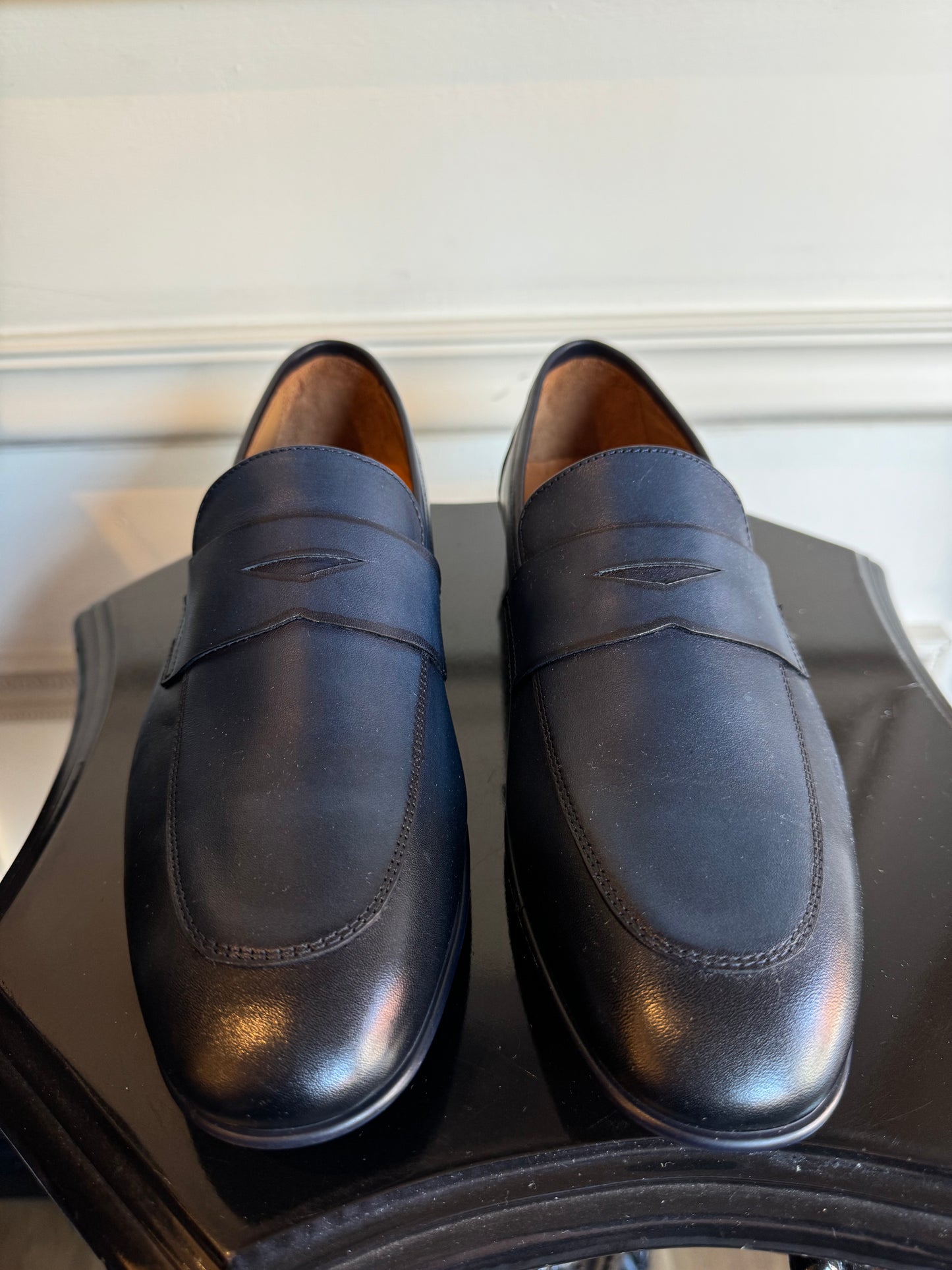 ETERI Navy Blue Leather Loafers