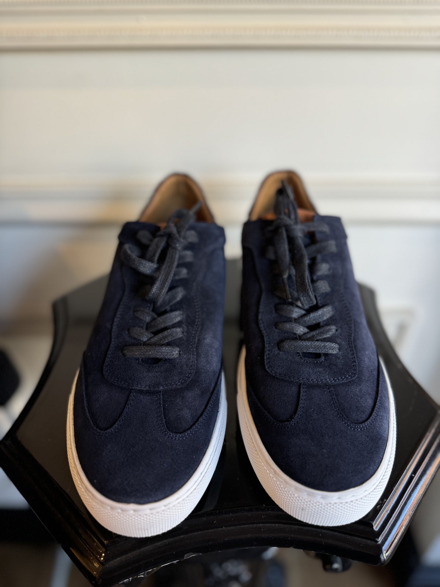 ETERI Navy Blue Suede Casual Sneakers