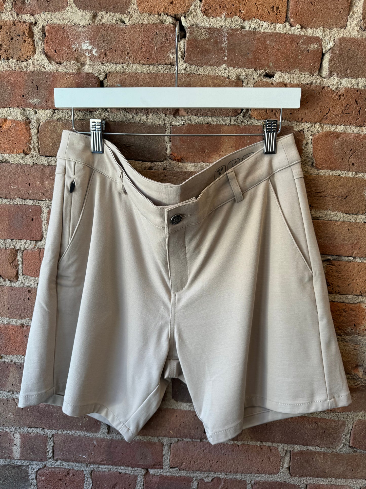 Khaki Performance Stretch Shorts – Stylish & Functional