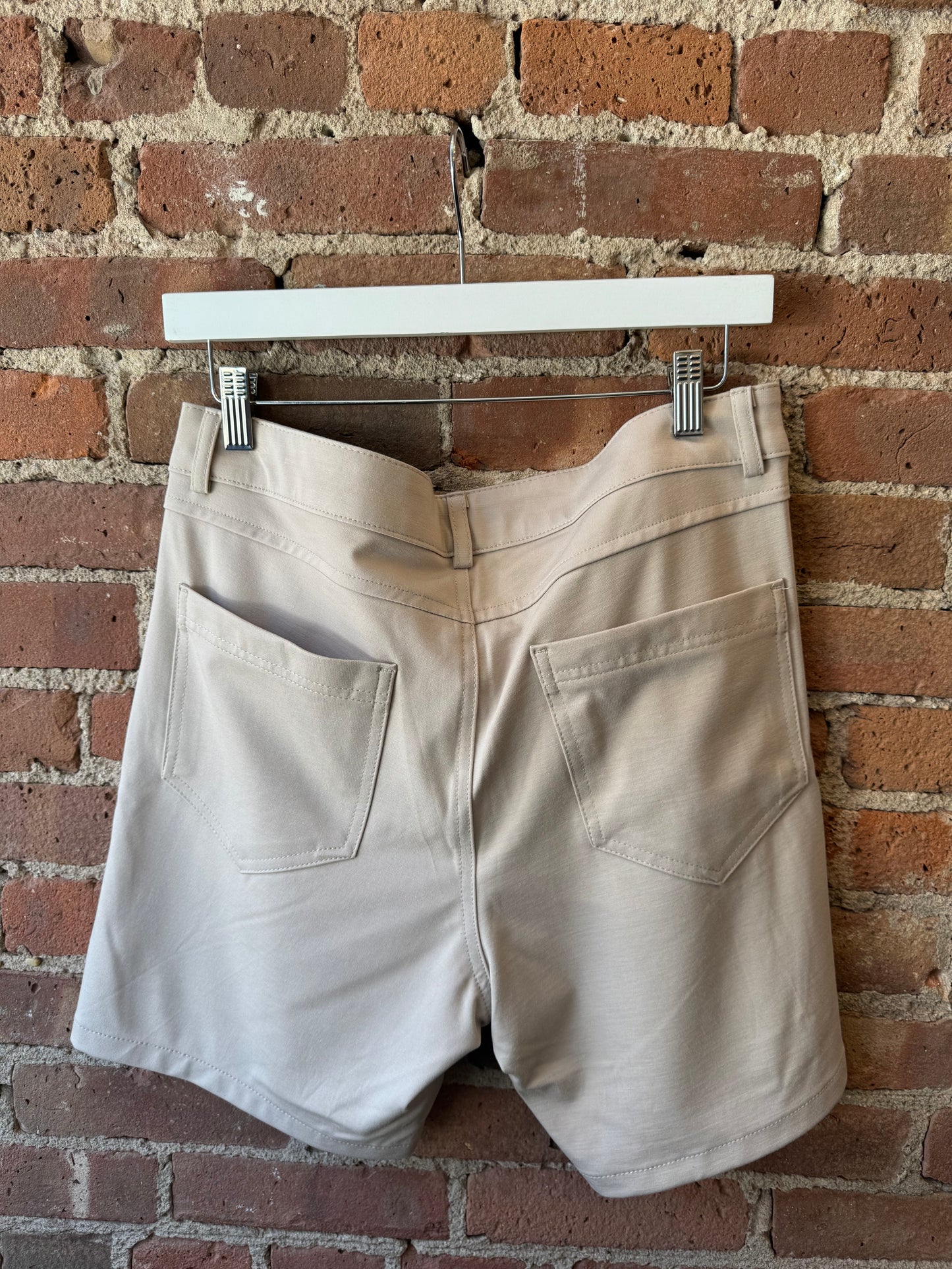 Khaki Performance Stretch Shorts – Stylish & Functional